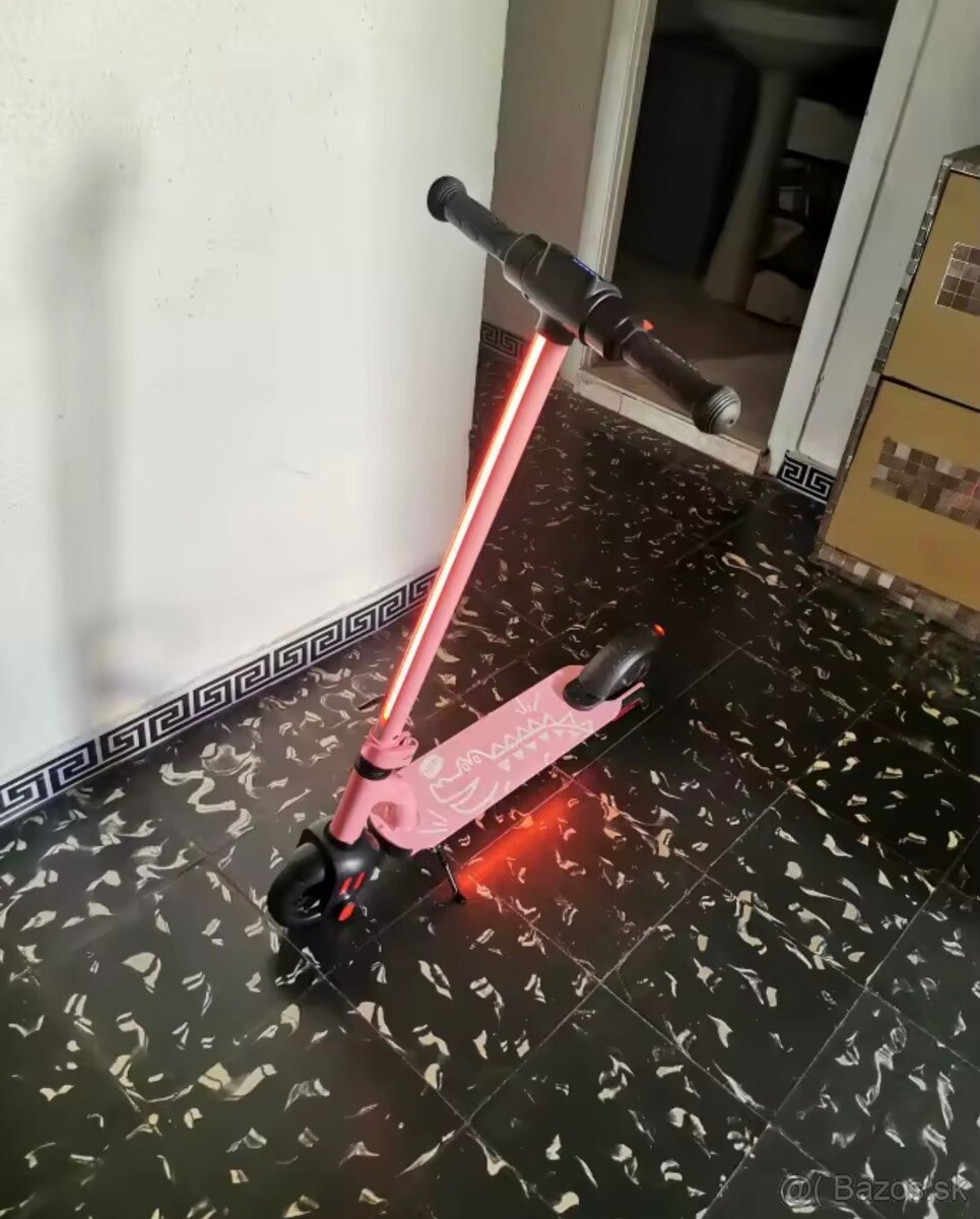 Elektrická kolobežka pre deti