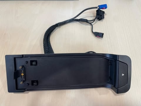 Bmw e9X- e90 e91 e92 e93 Základňa pre mobilný telefón