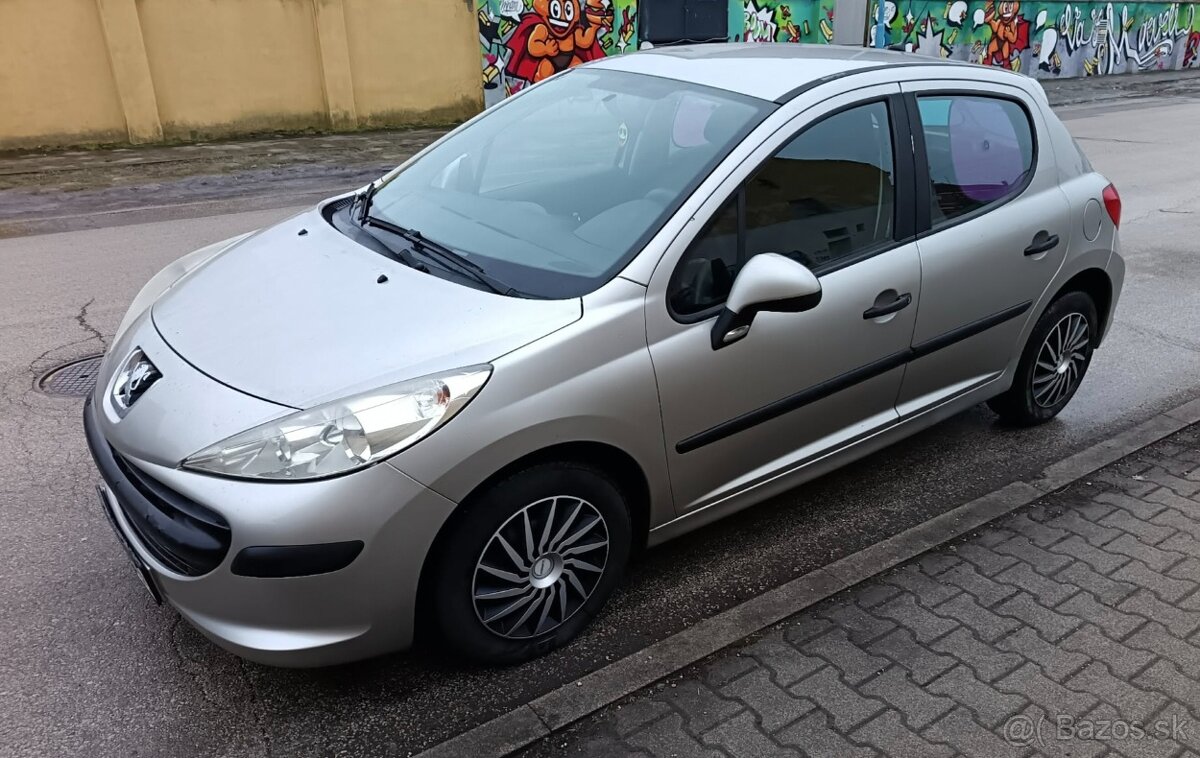 Peugeot 207