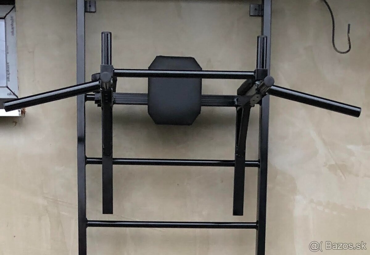 BRADLA a HRAZDA na rebriny