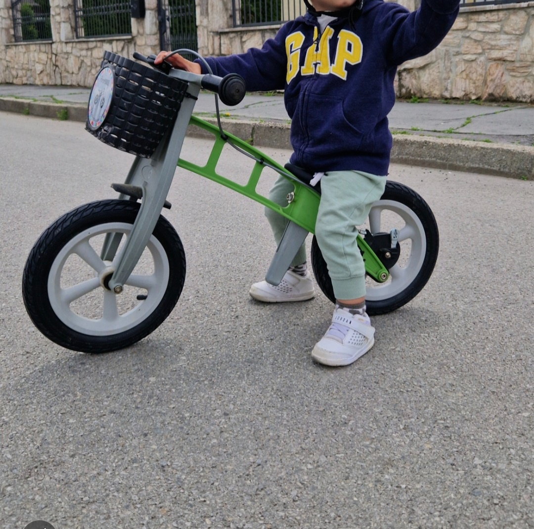 First bike odrážadlo