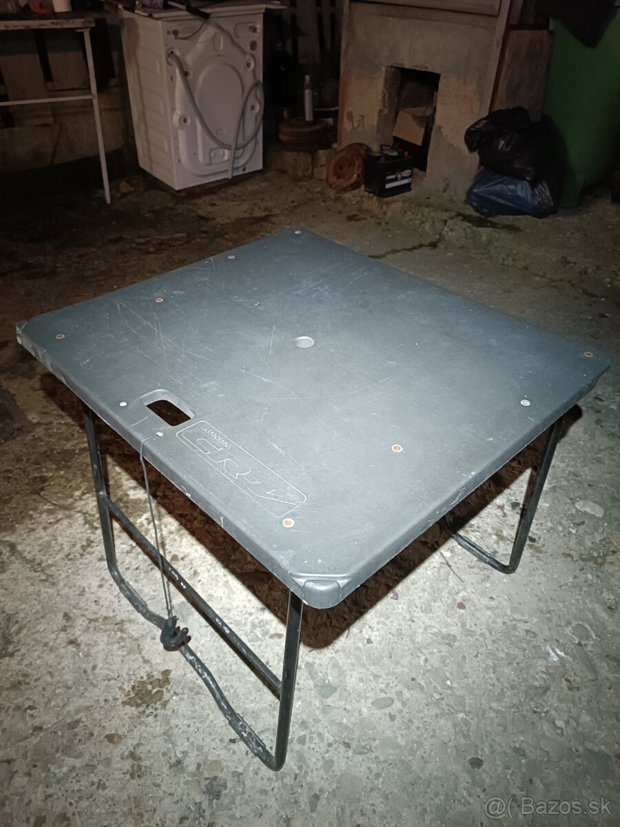 Stolík - Honda CR-V prvá generácia