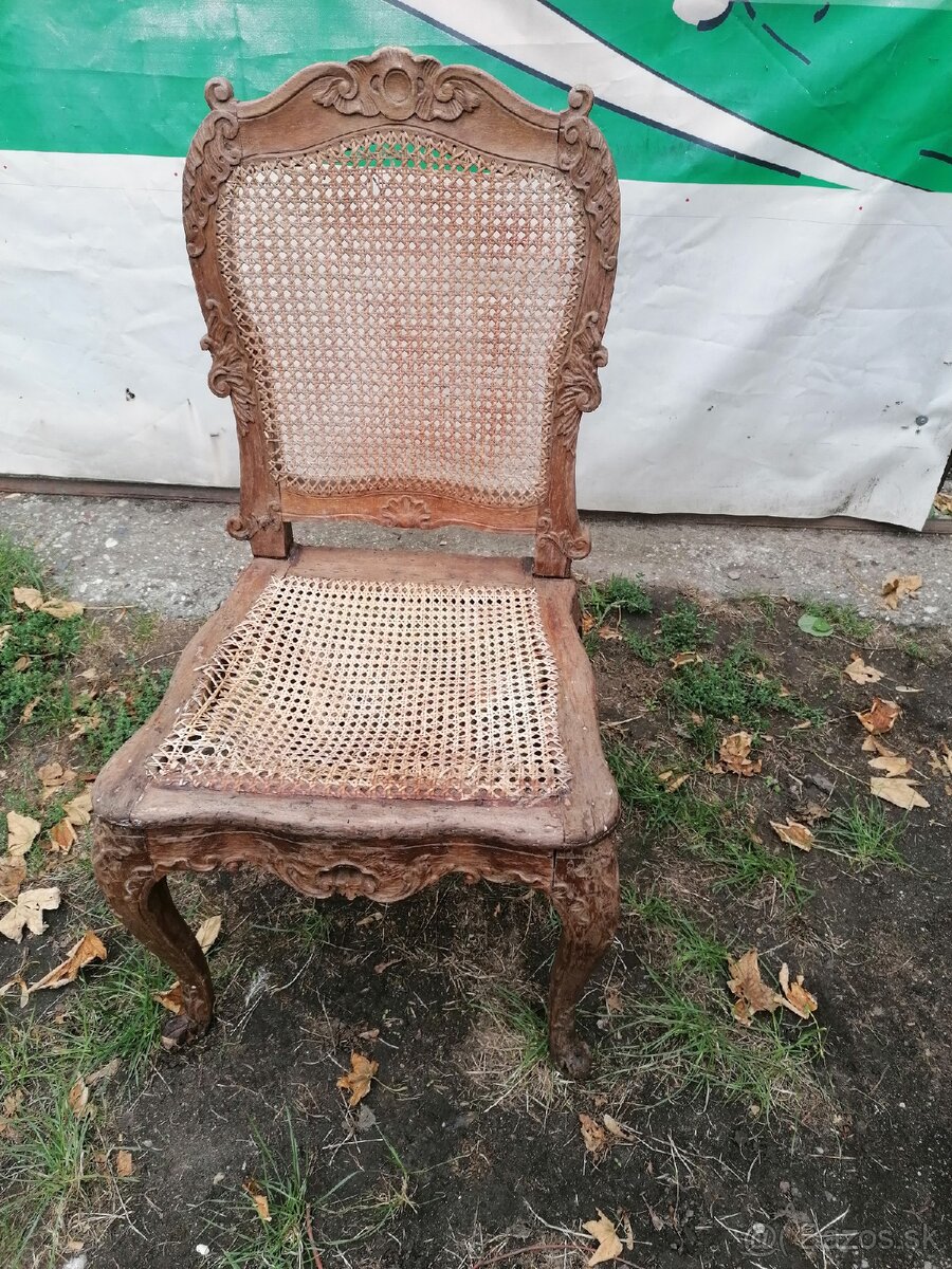 Stolička retro