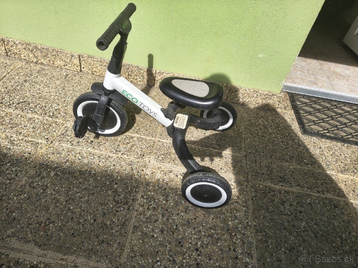 Odrážadlo pre deti 3v1