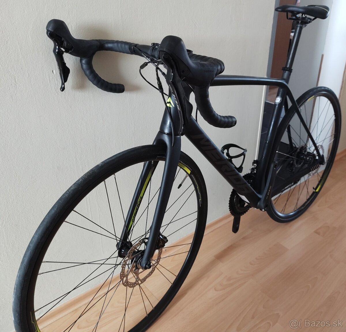 Cestny karbonovy bicykel Merida Reacto 4000 Disc