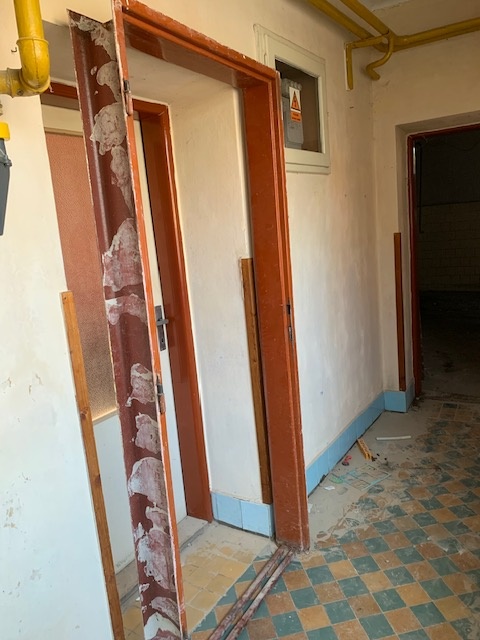 Predam ocelovu zarubnu
