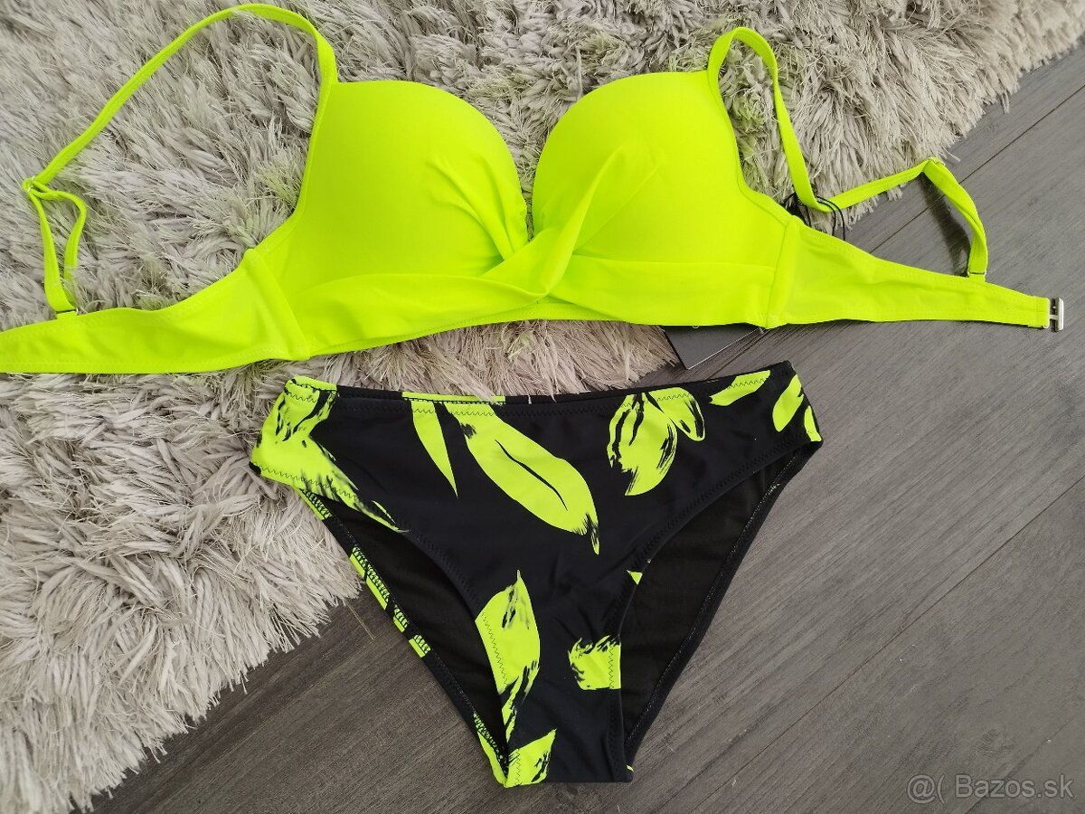 Dvojdielne plavky push up. S/36, XL/42 neón žltá + čierna