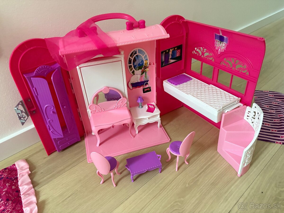 Prenosný BARBIE DOM