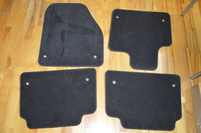 predam original koberceky na LR Discovery