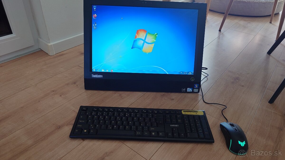 Už retro - All in one PC - Lenovo ThinkCentre A70z