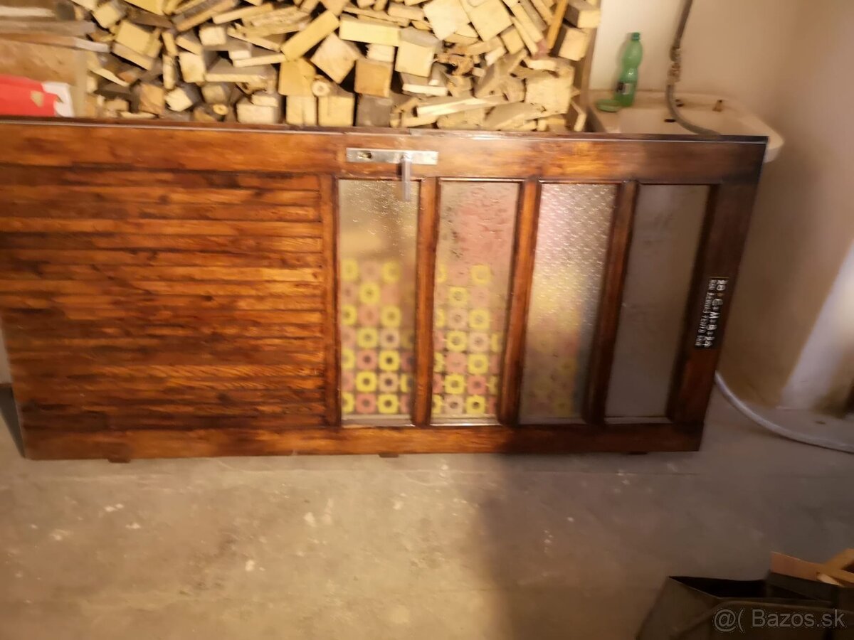 Staré dubové dvere 90tky