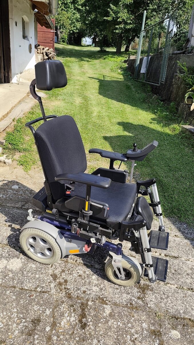 Predám elektrický invalidný vozík Puma