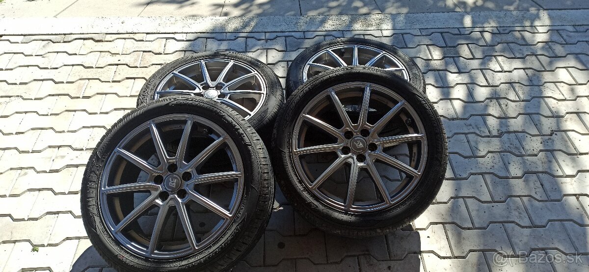 Predám letné pneumatiky 225/45 R17