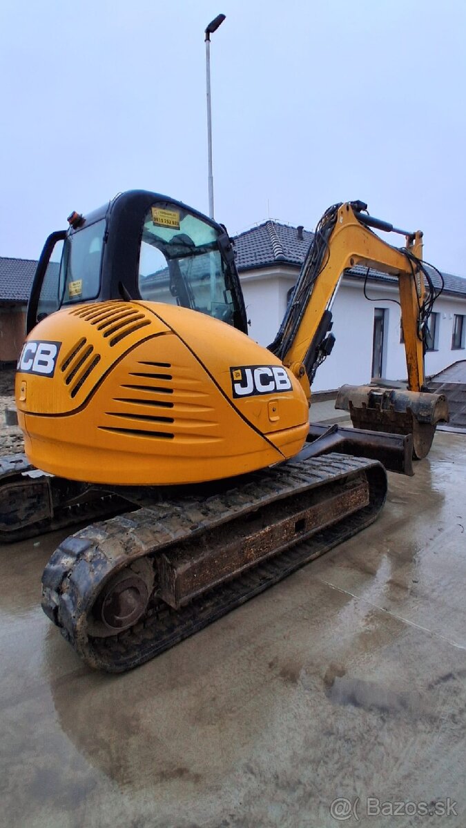 Bager JCB 8085. Klima, 2x lyžica, kosačka.