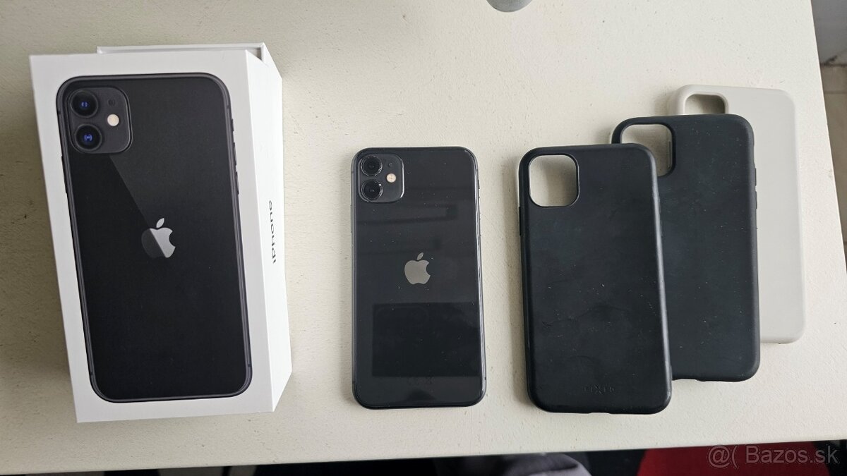 Apple iPhone 11 black 128GB - nová batéria