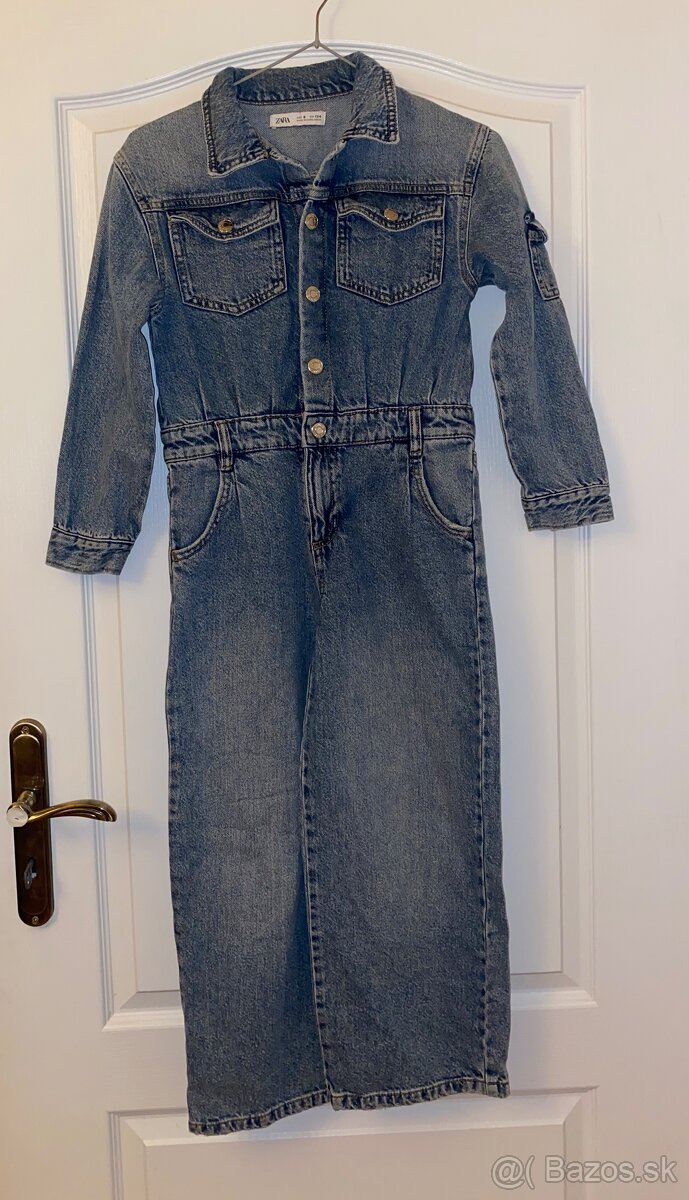 Zara riflovy overal s dlhym rukavom velkost 134