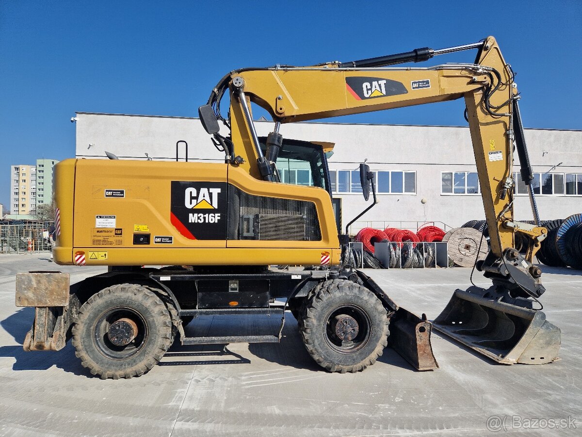 Kolesové rýpadlo CAT 316F