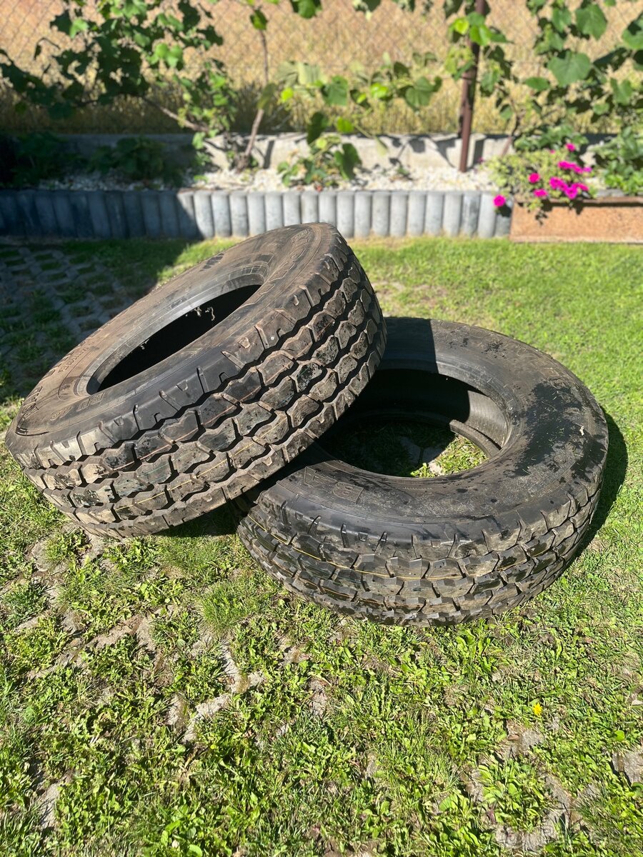 Pneumatiky Barum BU49 385/65 R22.5 16PR M+S – 160K TL