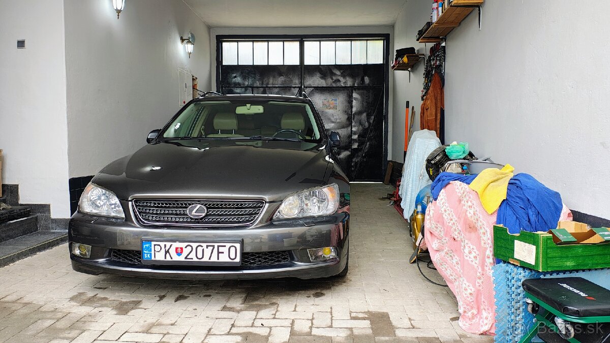Lexus IS300 3.0 2JZ-GE