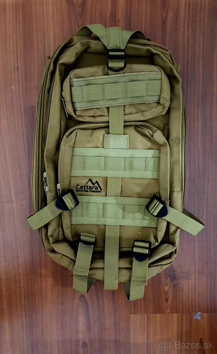 Turistický 30l ruksak Cattara