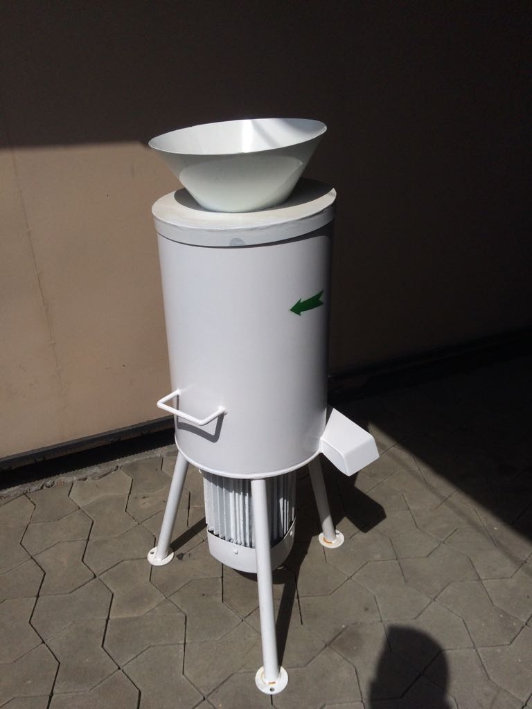 Predám nový výkonný rezač struhák na repu, zemiaky, kapustu