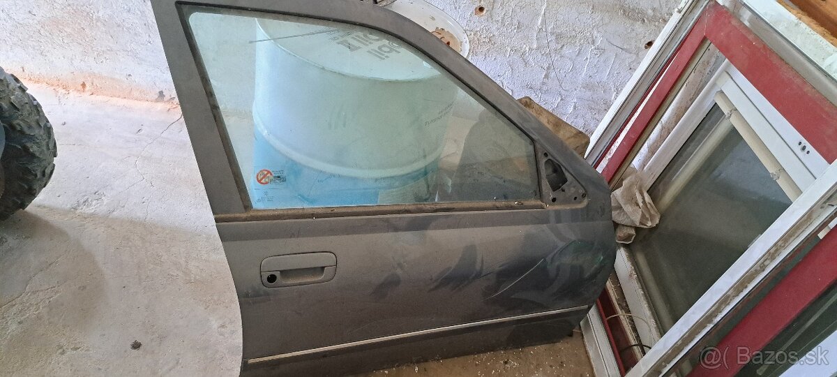 Dvere Peugeut 406