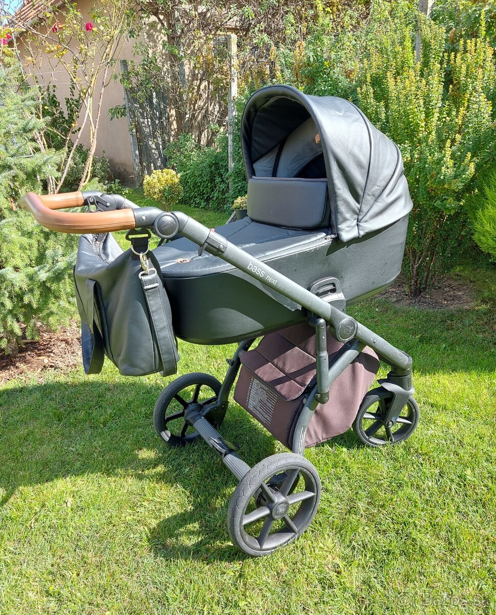 Detský kombinovaný kočík Roan Bass Next