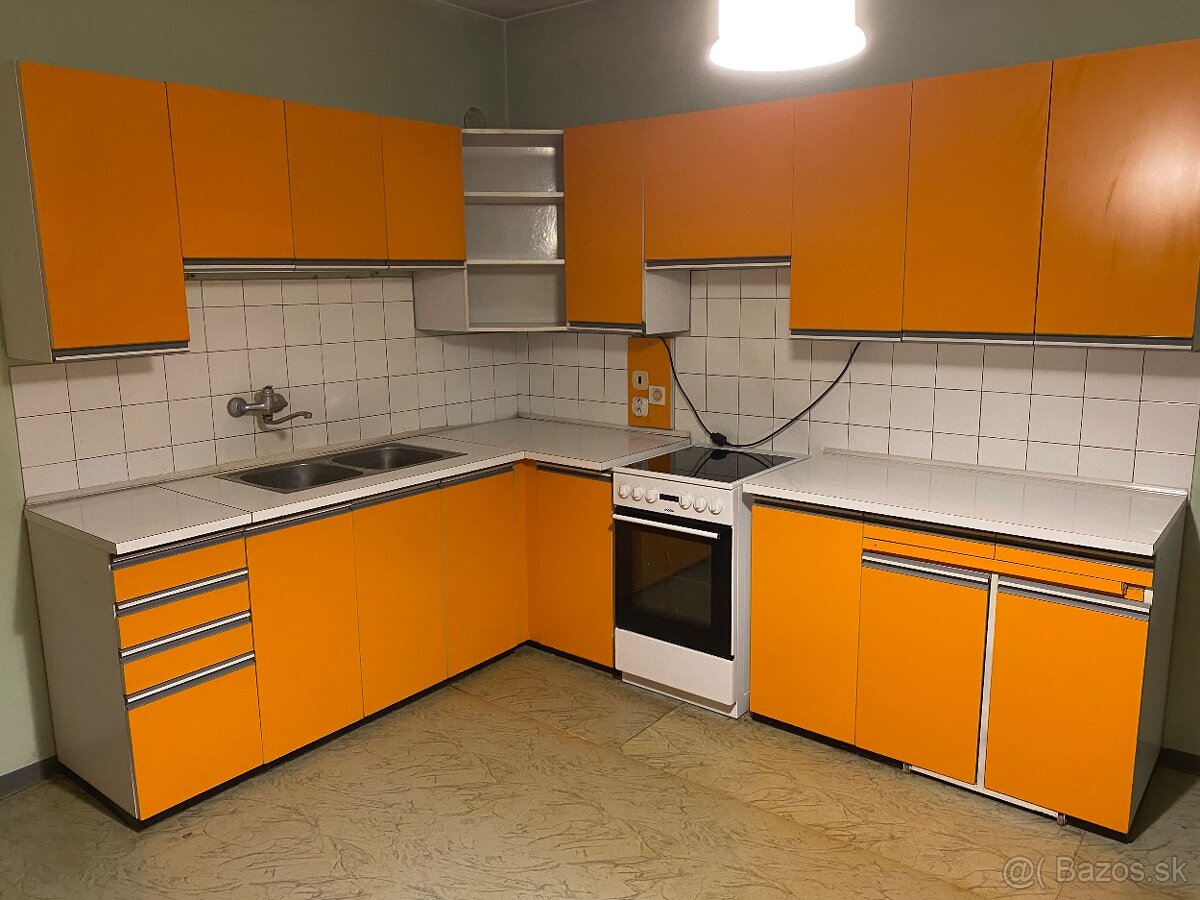 Retro kuchynská linka ASTA