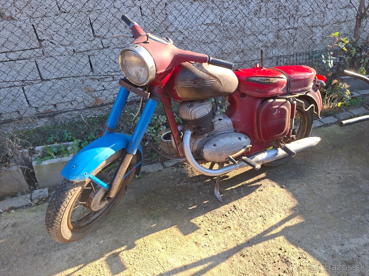 Jawa 250/559