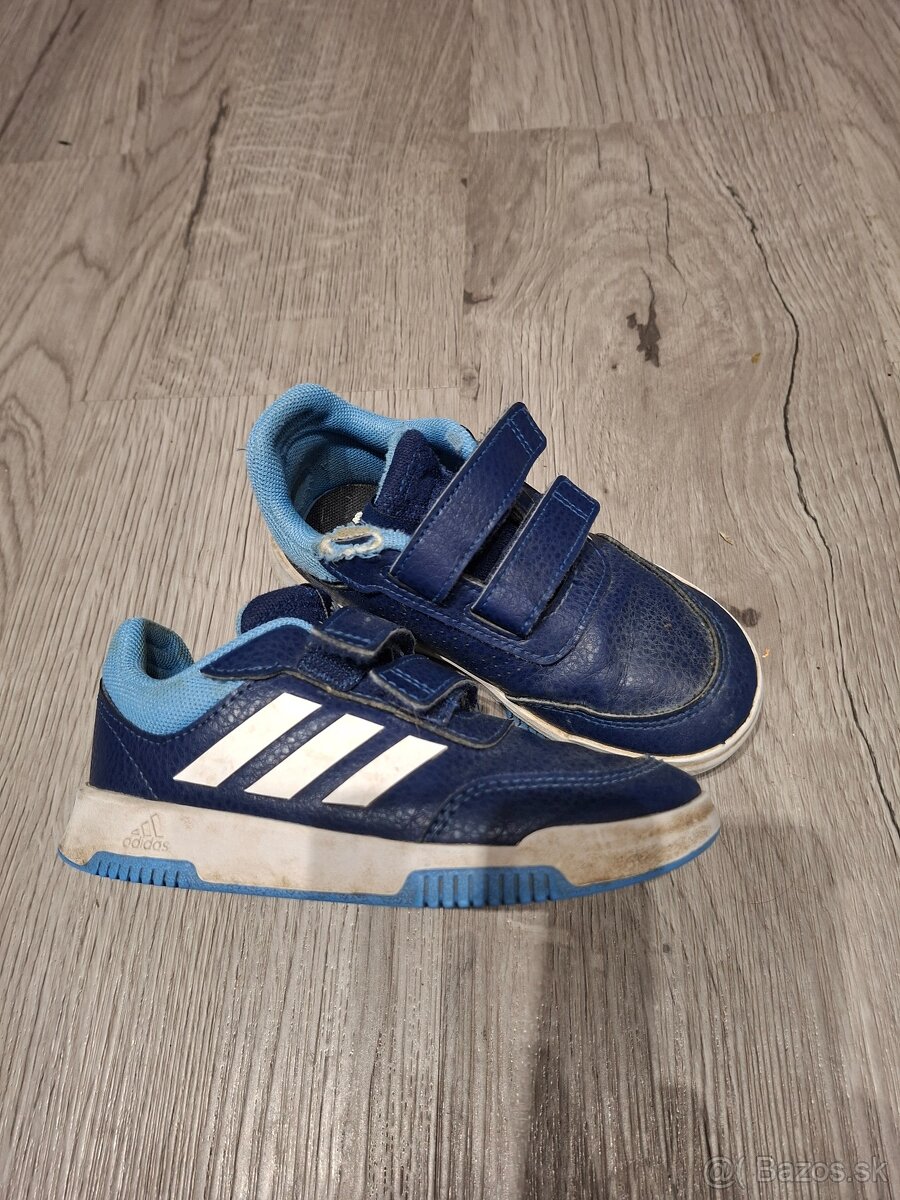 Modré tenisky Adidas č. 27