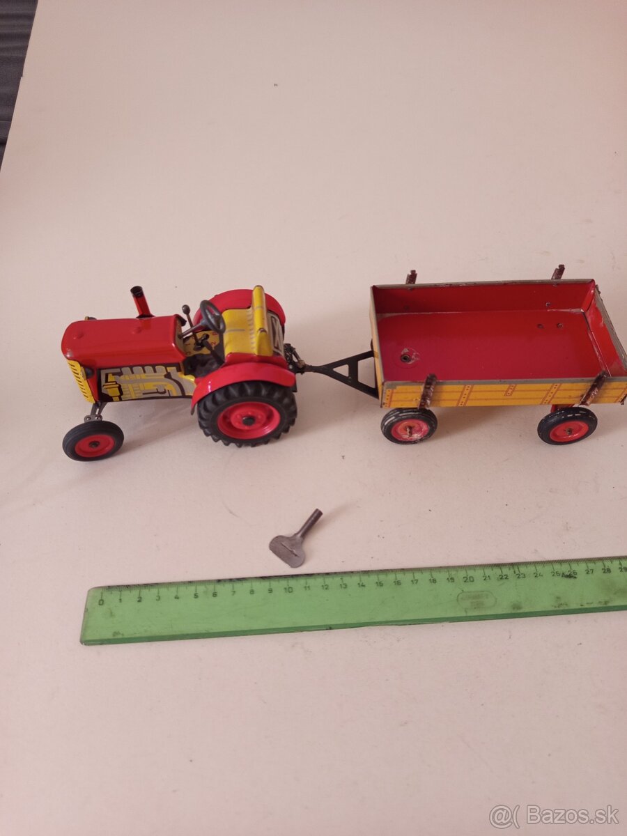 Traktor Zetor kdn