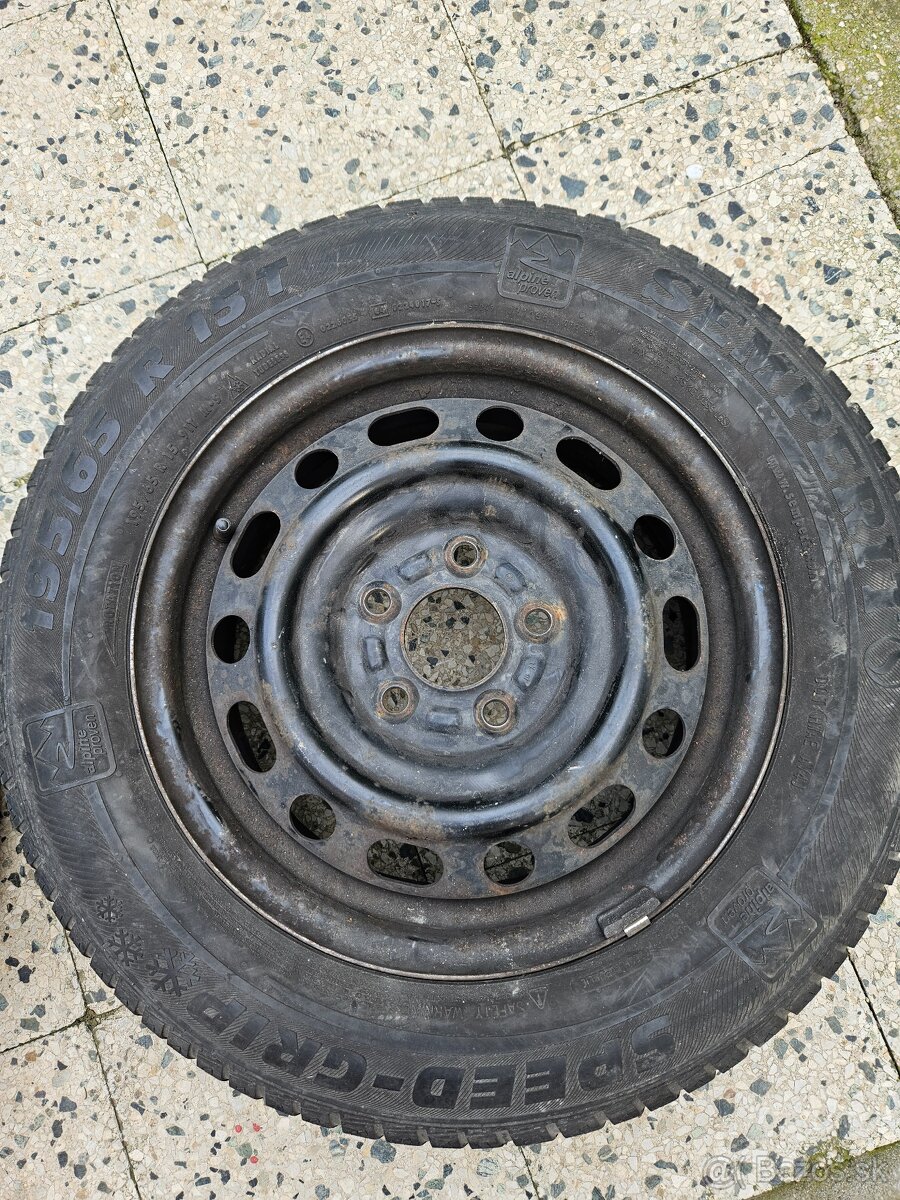 Plechové disky zo zimnými pneumatikami 5x114,3 r15
