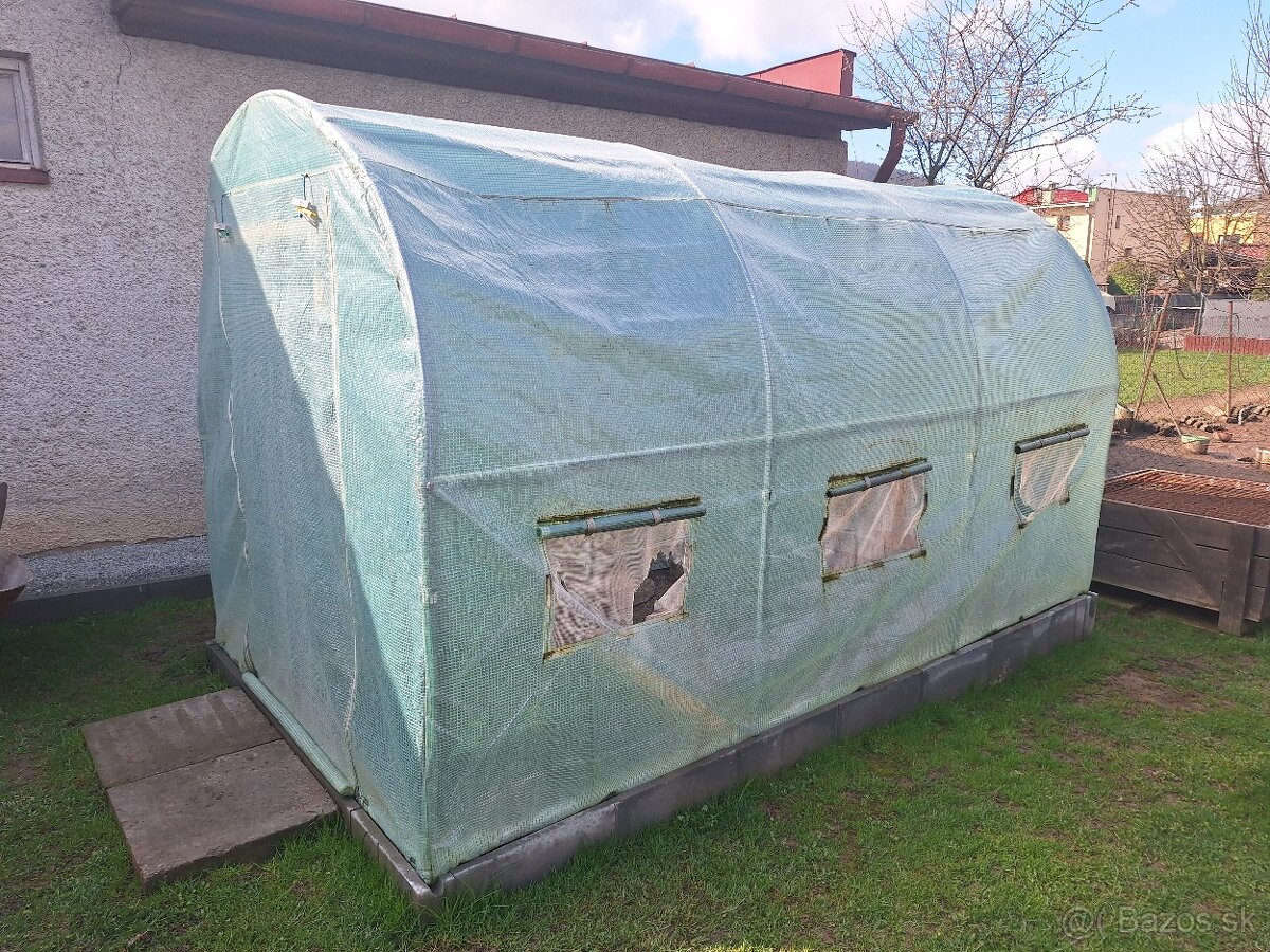 Foliovník 2x3,5 m