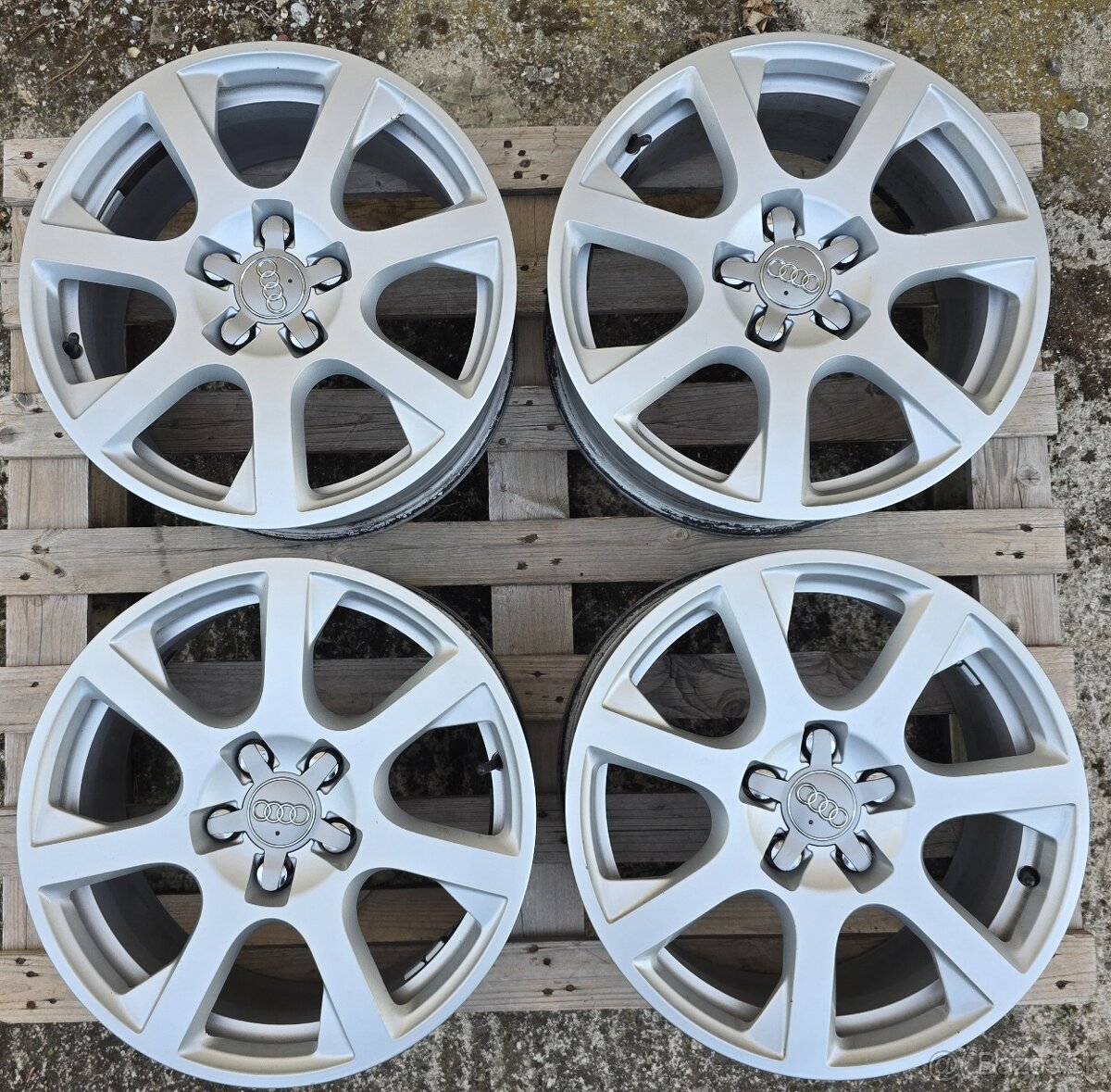 ORIGINÁL AUDI HLINÍKOVÉ DISKY 5x112 R17