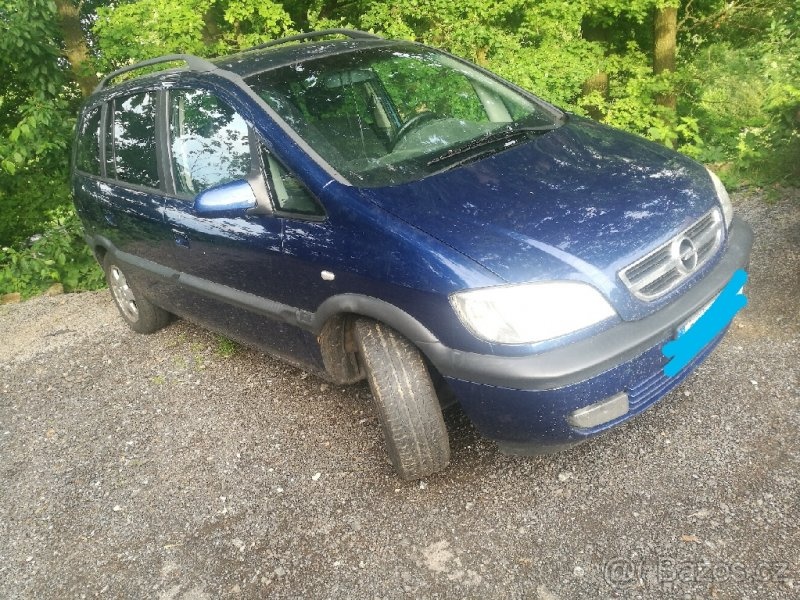 Opel Zafira 2.2i