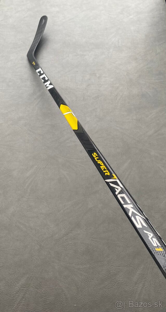 ✅CCM SUPER TACKS AS1 INT RIGHT/PRAVACKA__flex 55 P30