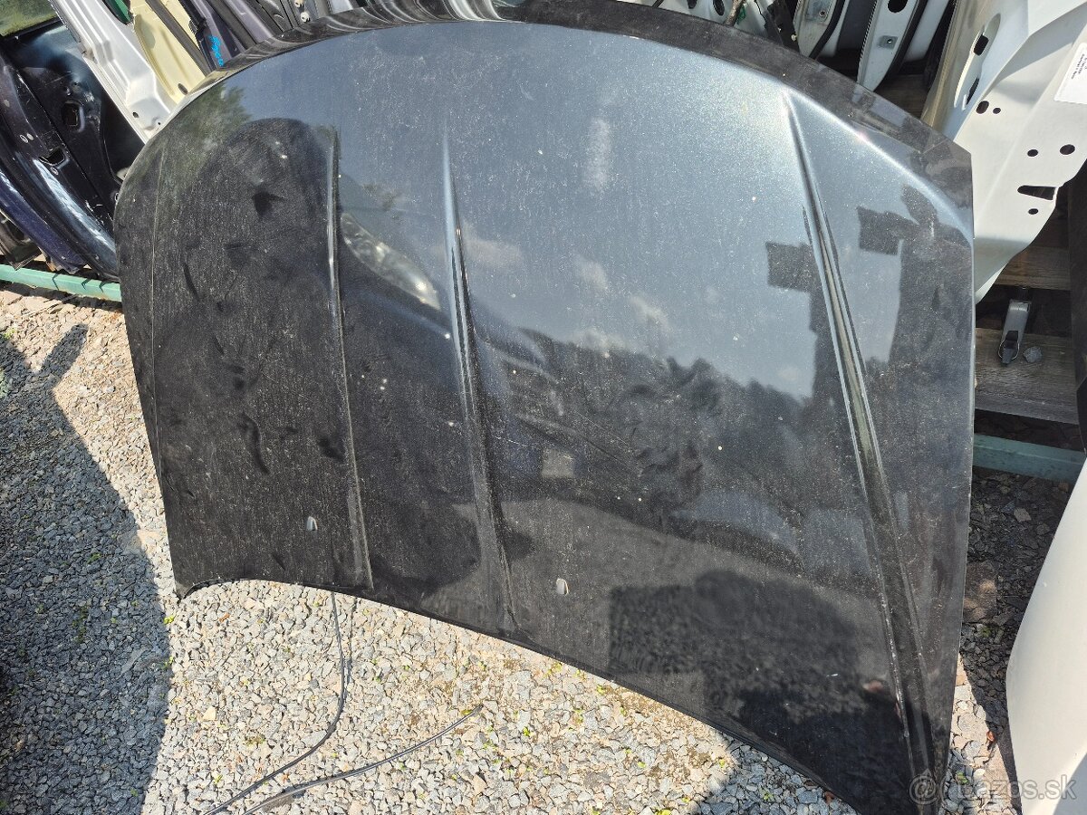 Fiat Freemont kapota predná originál, čelo vystuha, svetlo ľ
