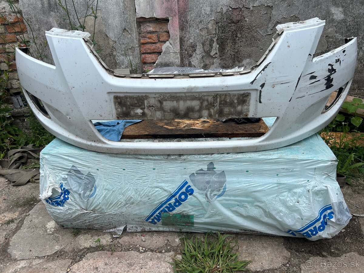 Predám predni naraznik cena dohoda