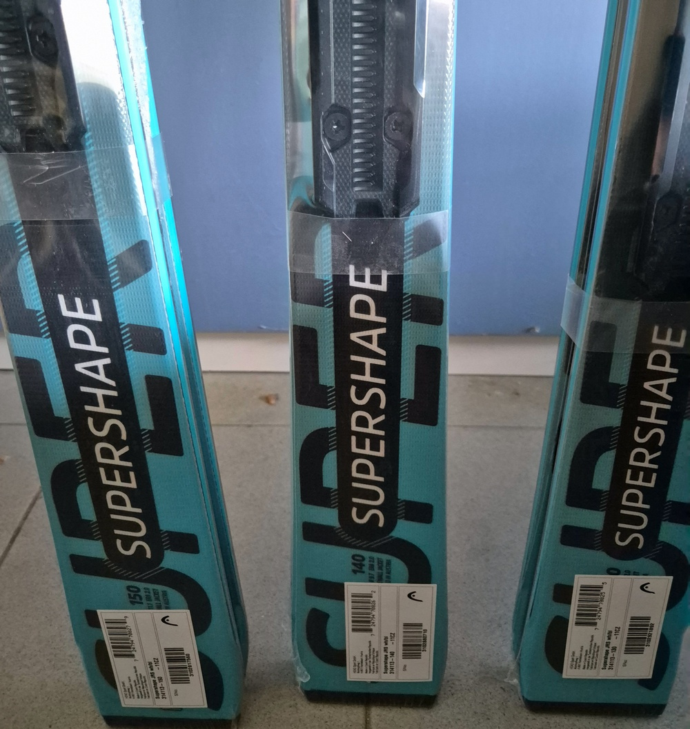 Head Supershape + Jrs 7.5 GW 23/24