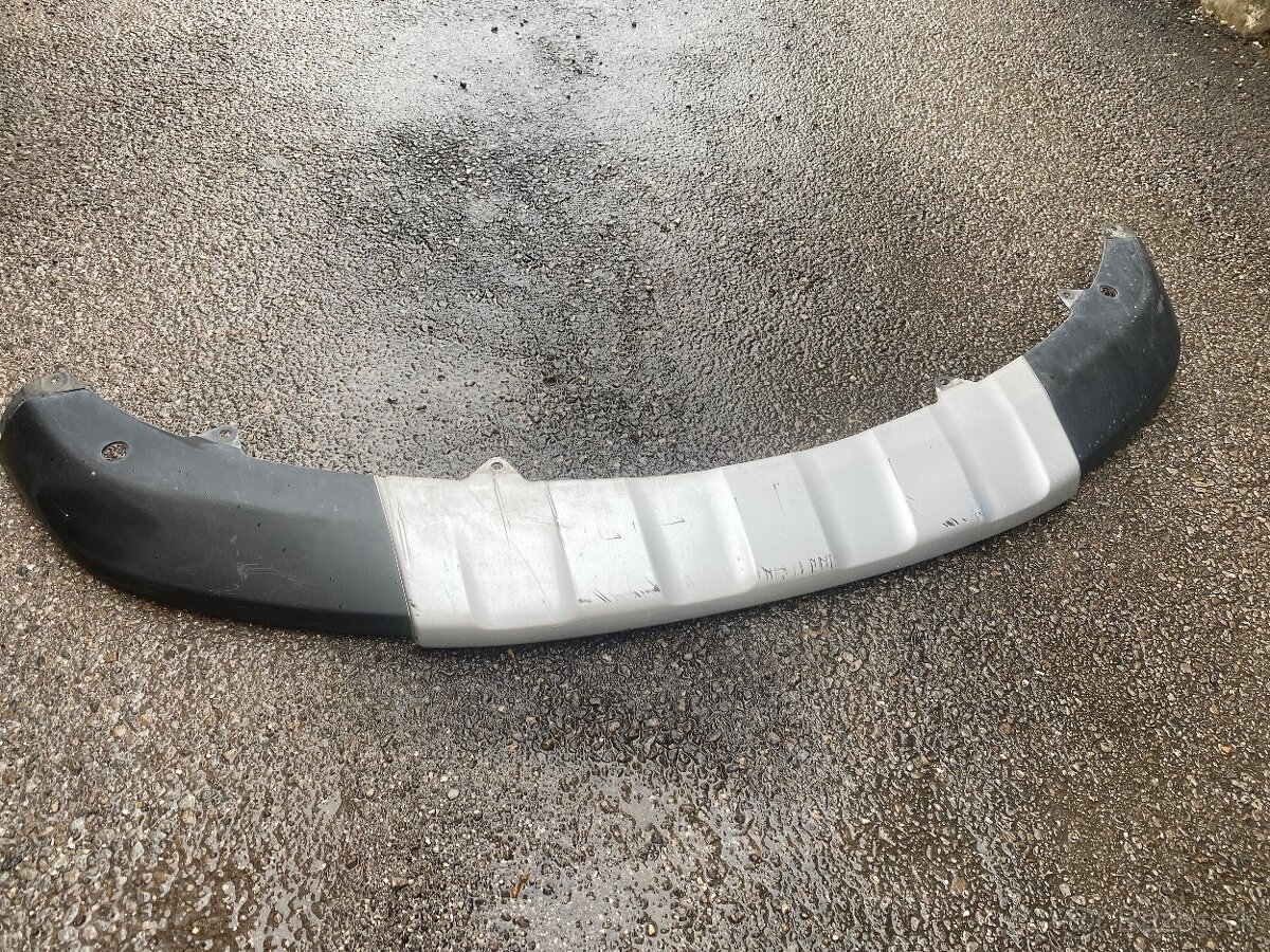 Suzuki SX4 spojler predného naraznika