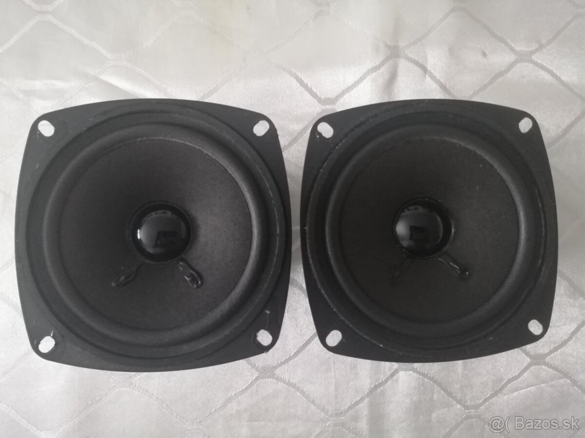 Stredobasove repro-FM-406