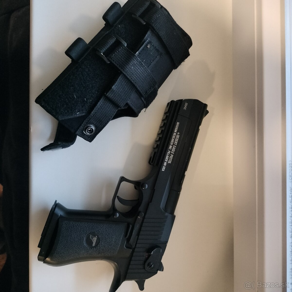 Airsoft desert eagle pistol