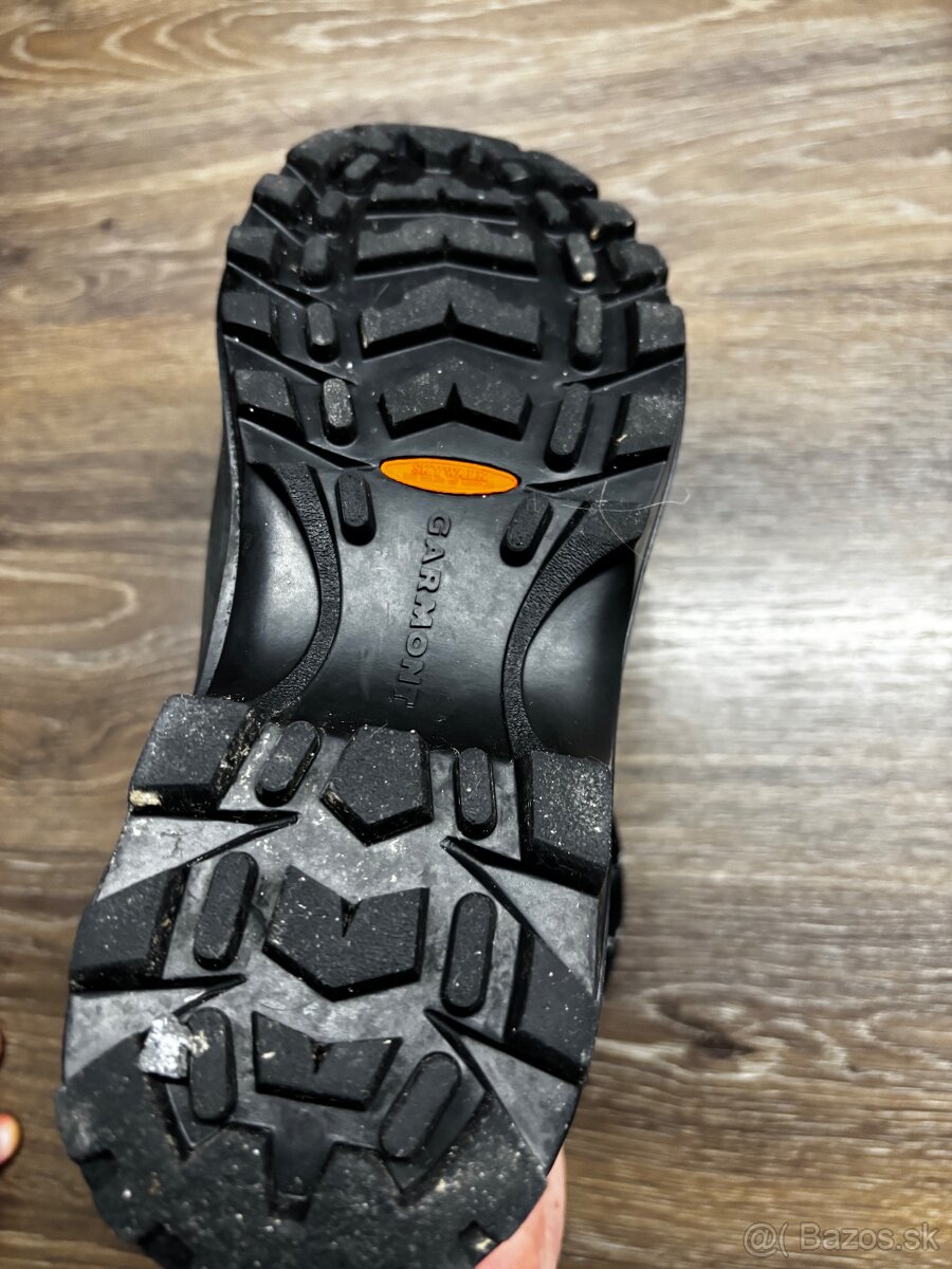 turisticke topanky Garmont