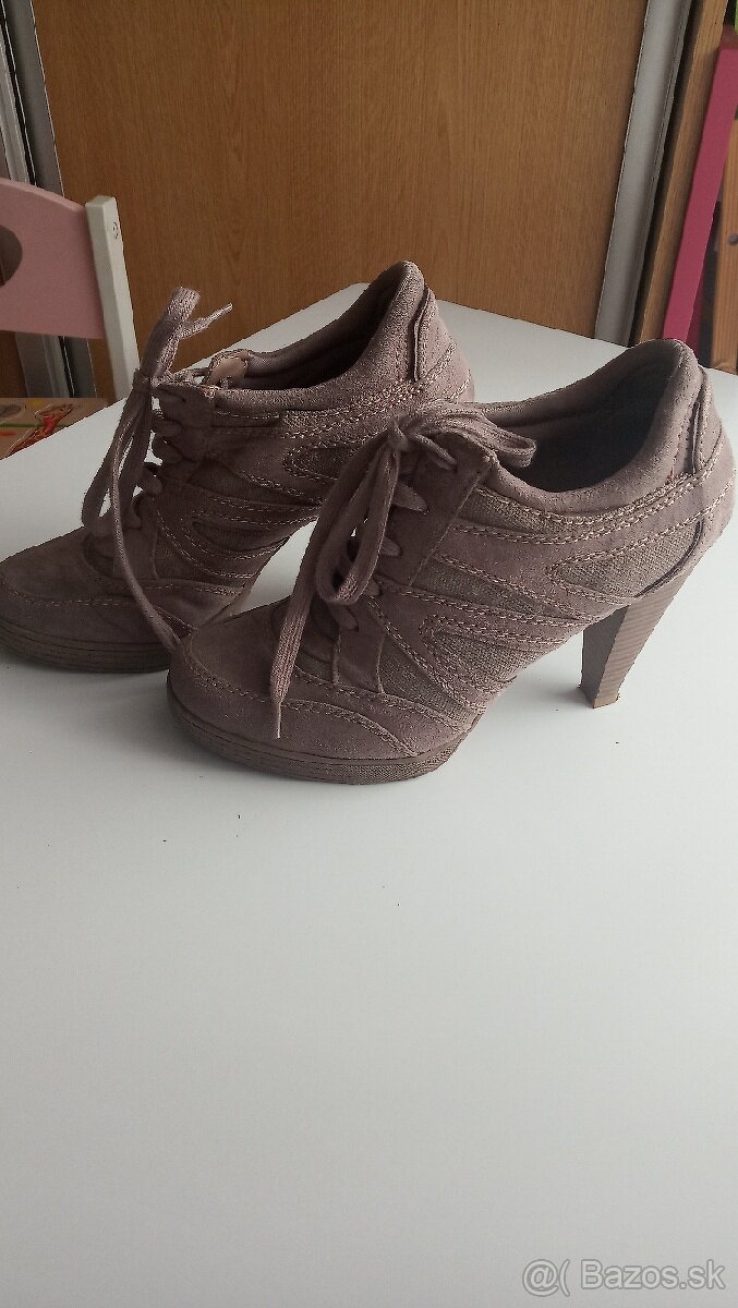 Topánky č.39 - 2 páry