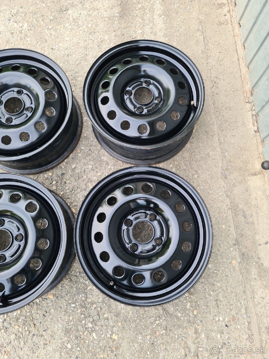 Plechove disky ford r15