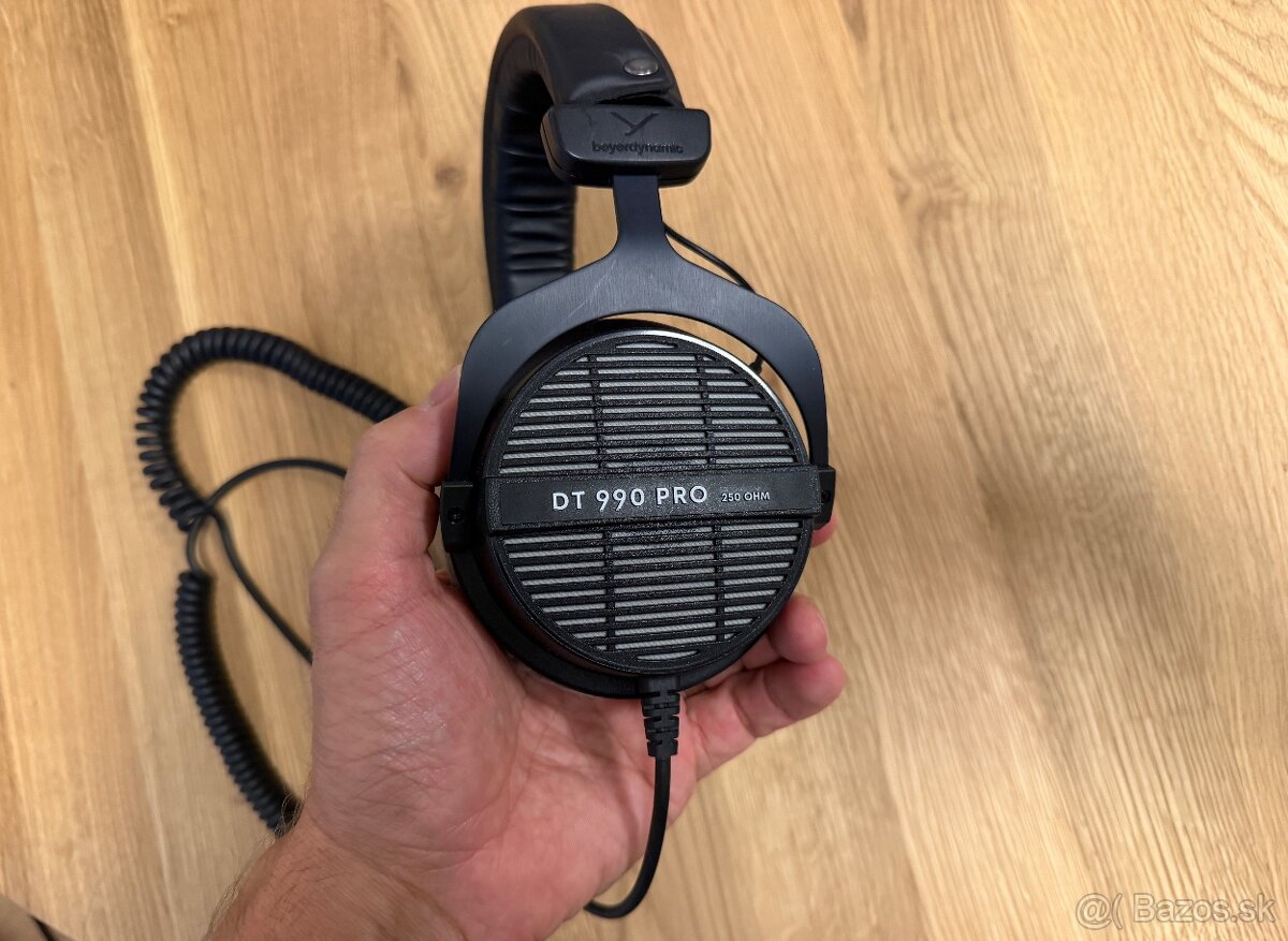 Beyerdynamic DT 990 PRO 250 ohm