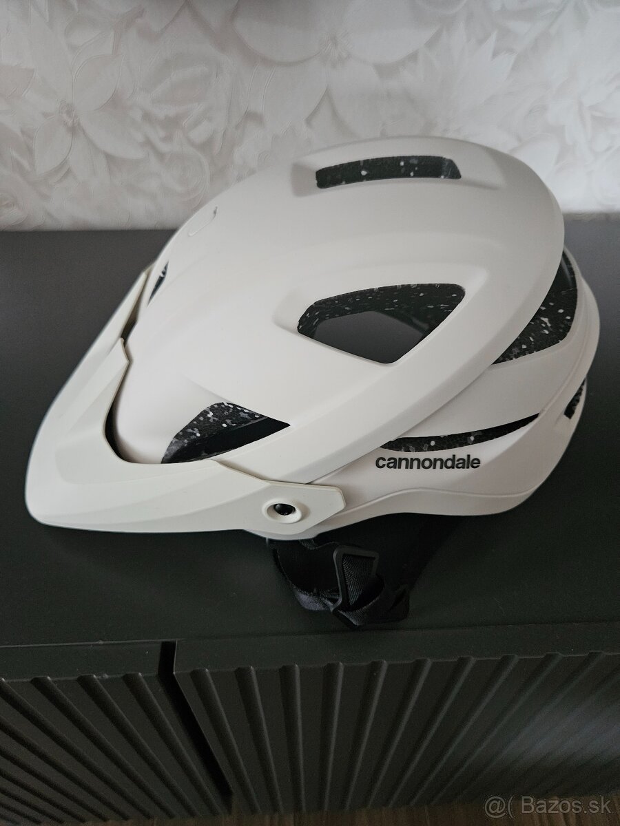 Cannondale Terrus MIPS prilba White/Biela