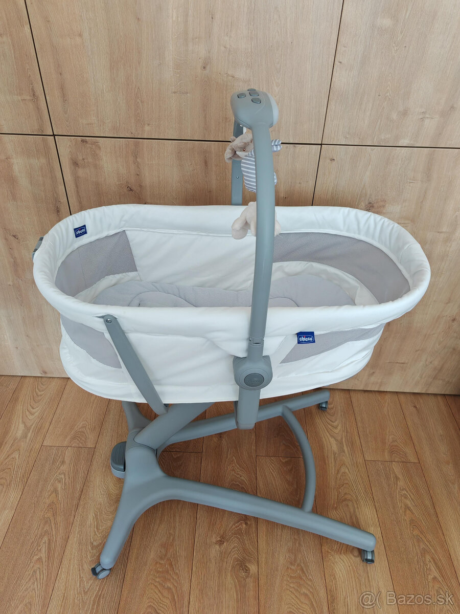 Chicco Baby Hug Air 4v1 + matrac