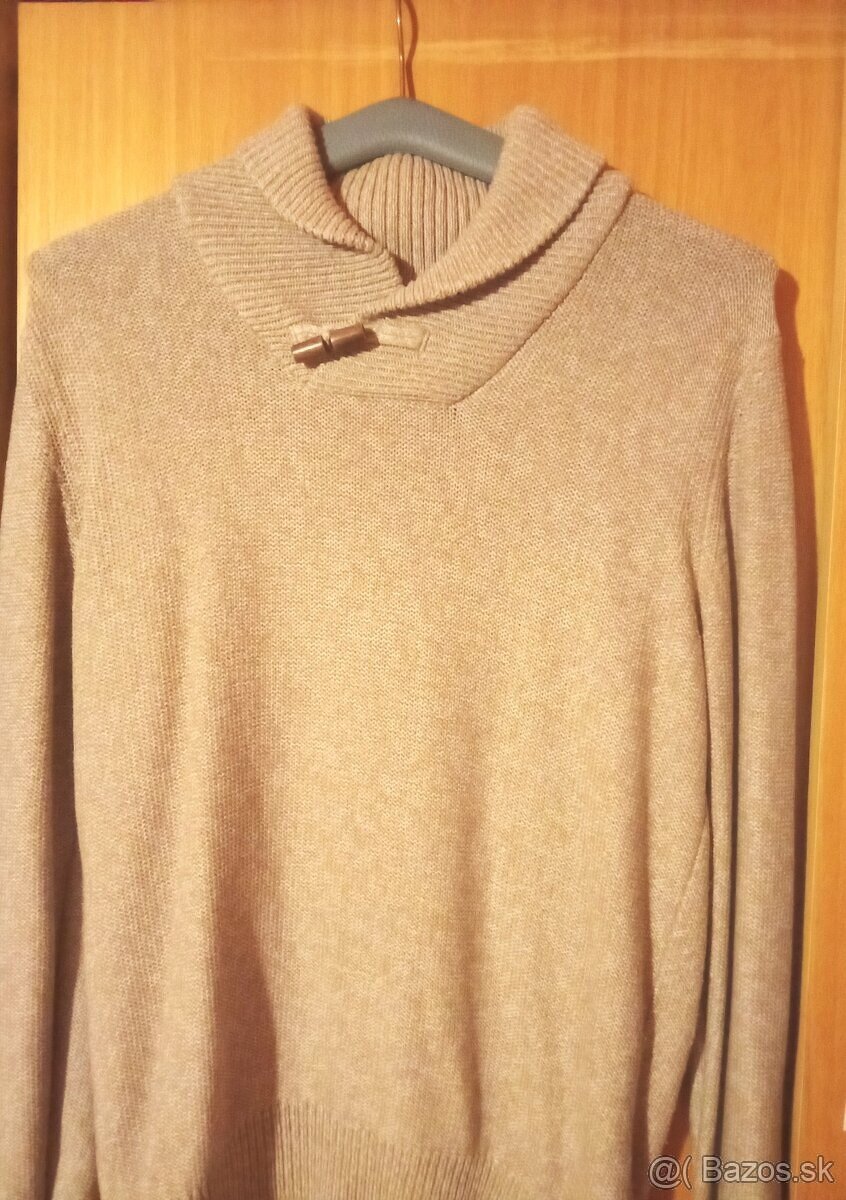 Predam elegantný sveter - veľkosť M
