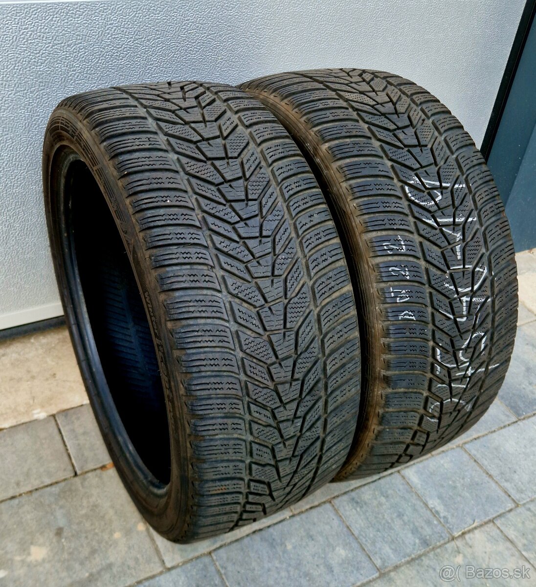 245/40r19 Hankook Winter icept evo3